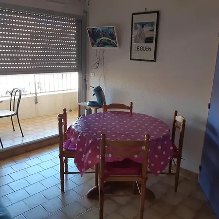 Apartment Gilles *